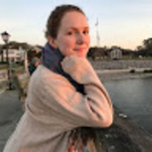 Meet your Posher, Alexis